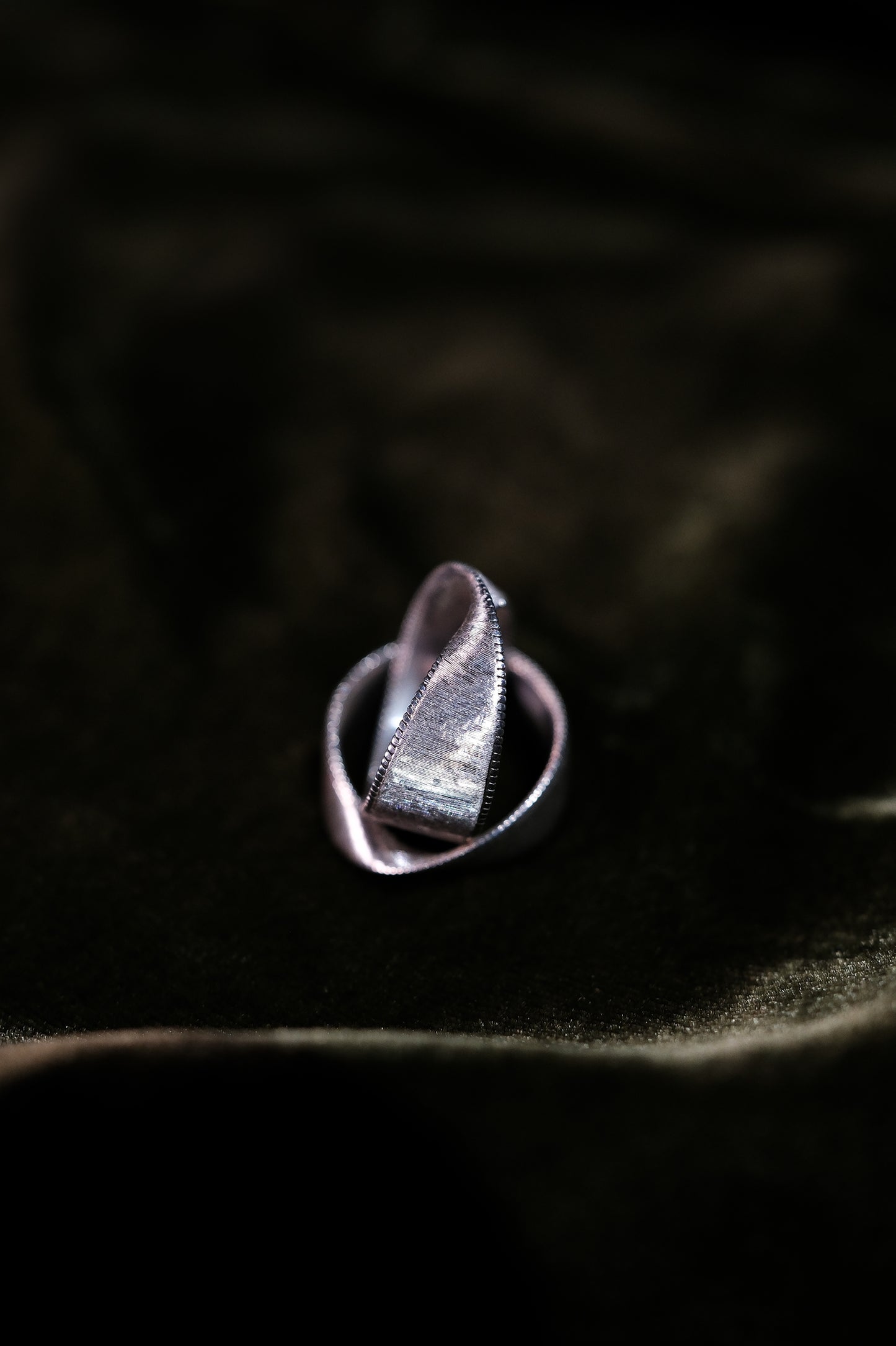 THE PETAL RING