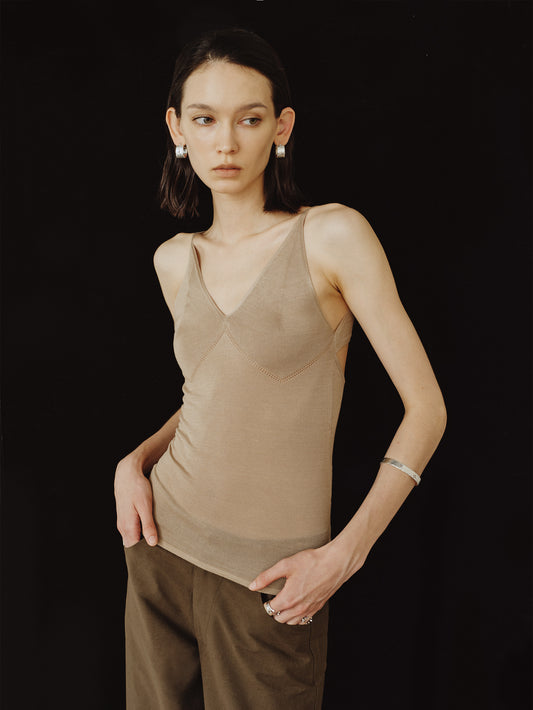 the Laele top