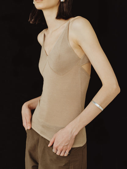 the Laele top