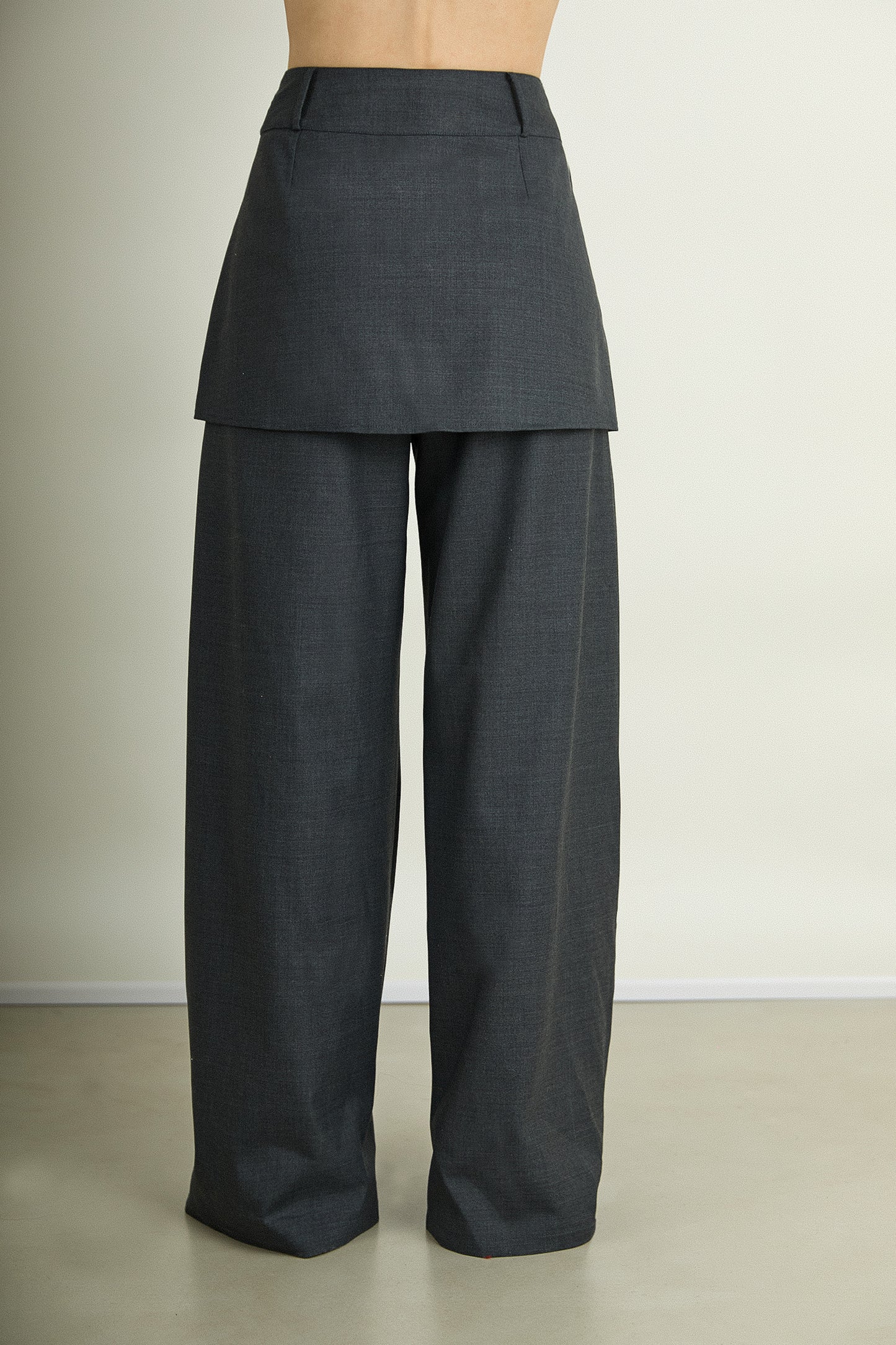 the Vissia Trouser