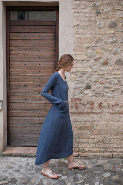 the Cartisia Dress