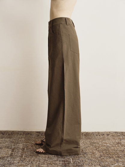 the Raika trousers