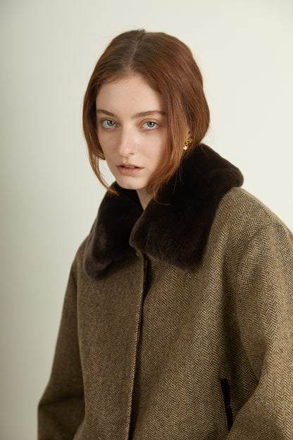 the Ilaria Coat