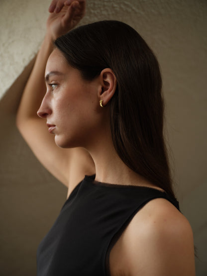 Tiny Pearl Cluster Stud Earrings
