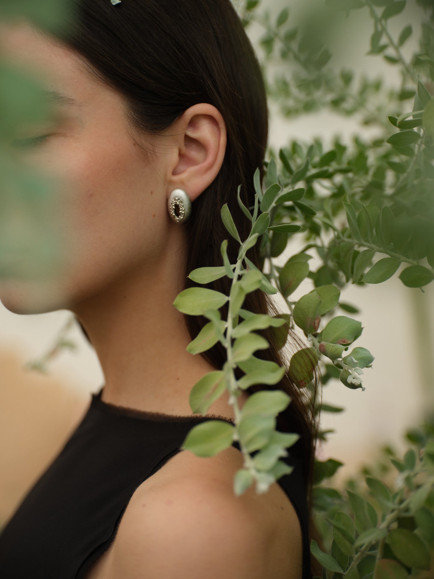 Water Ring Pearl Cluster Oval Stud Earrings