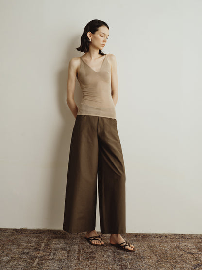 the Raika trousers