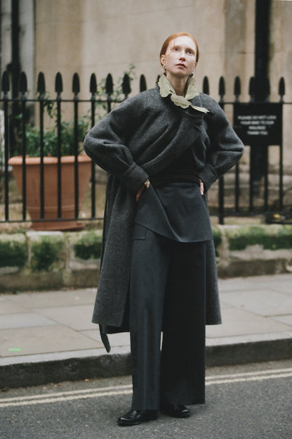 the Vissia Trouser