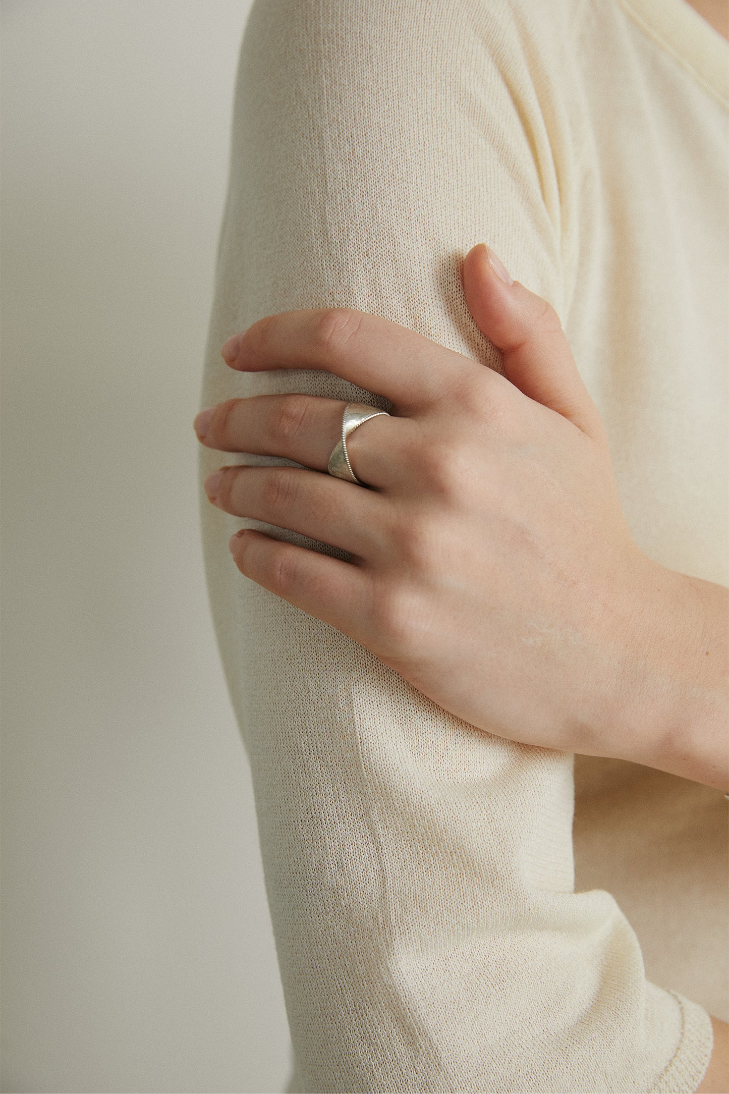 THE PETAL RING