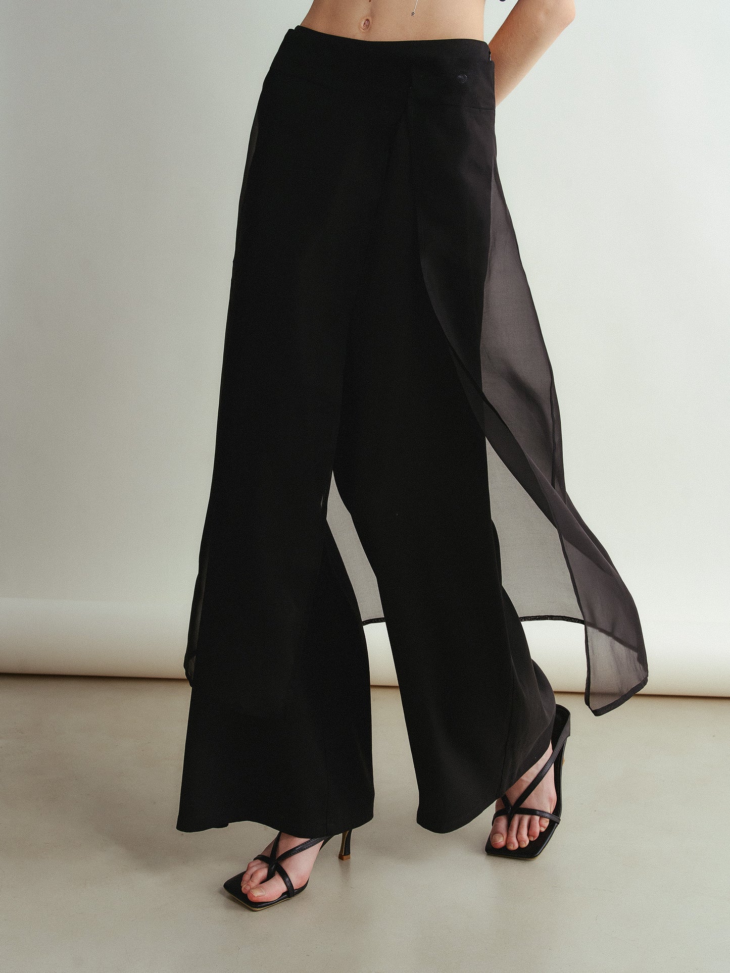 the Kisha Apron Trousers