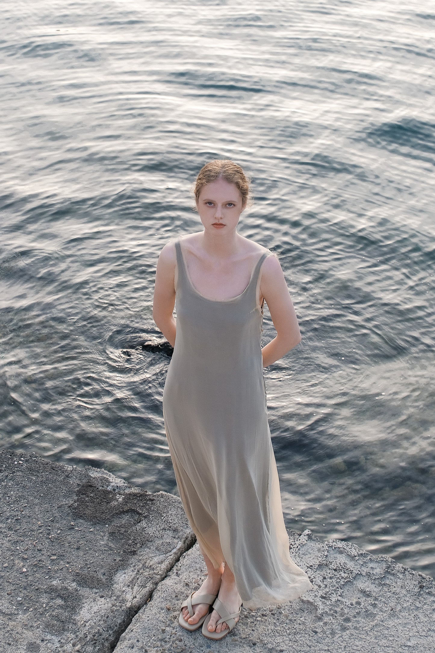 Pérola Double-sided U-neck Dress