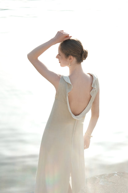 Rayssa Deep U-shaped Backless Sleeveless Dress