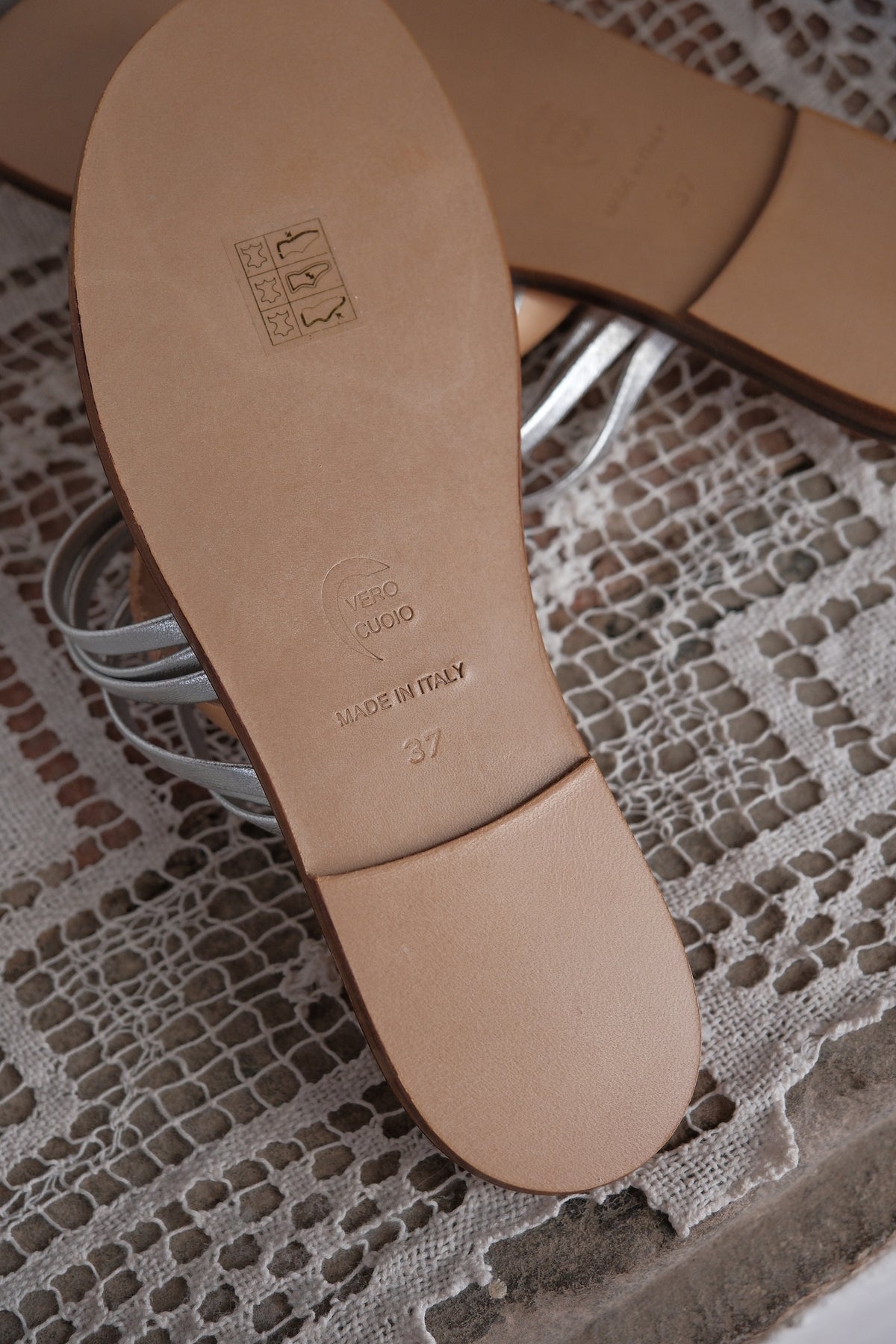 The Fadila Sandals