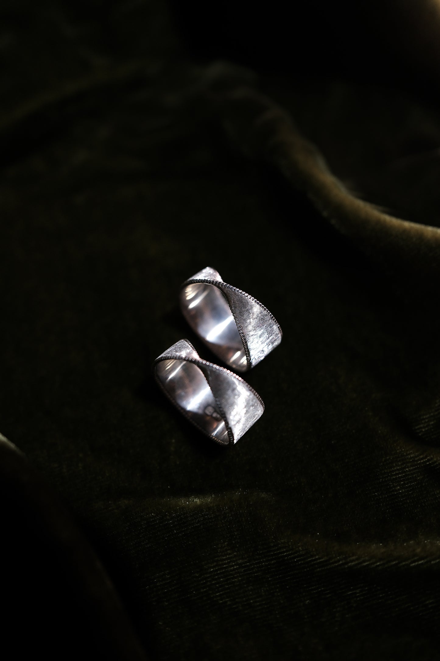 THE PETAL RING