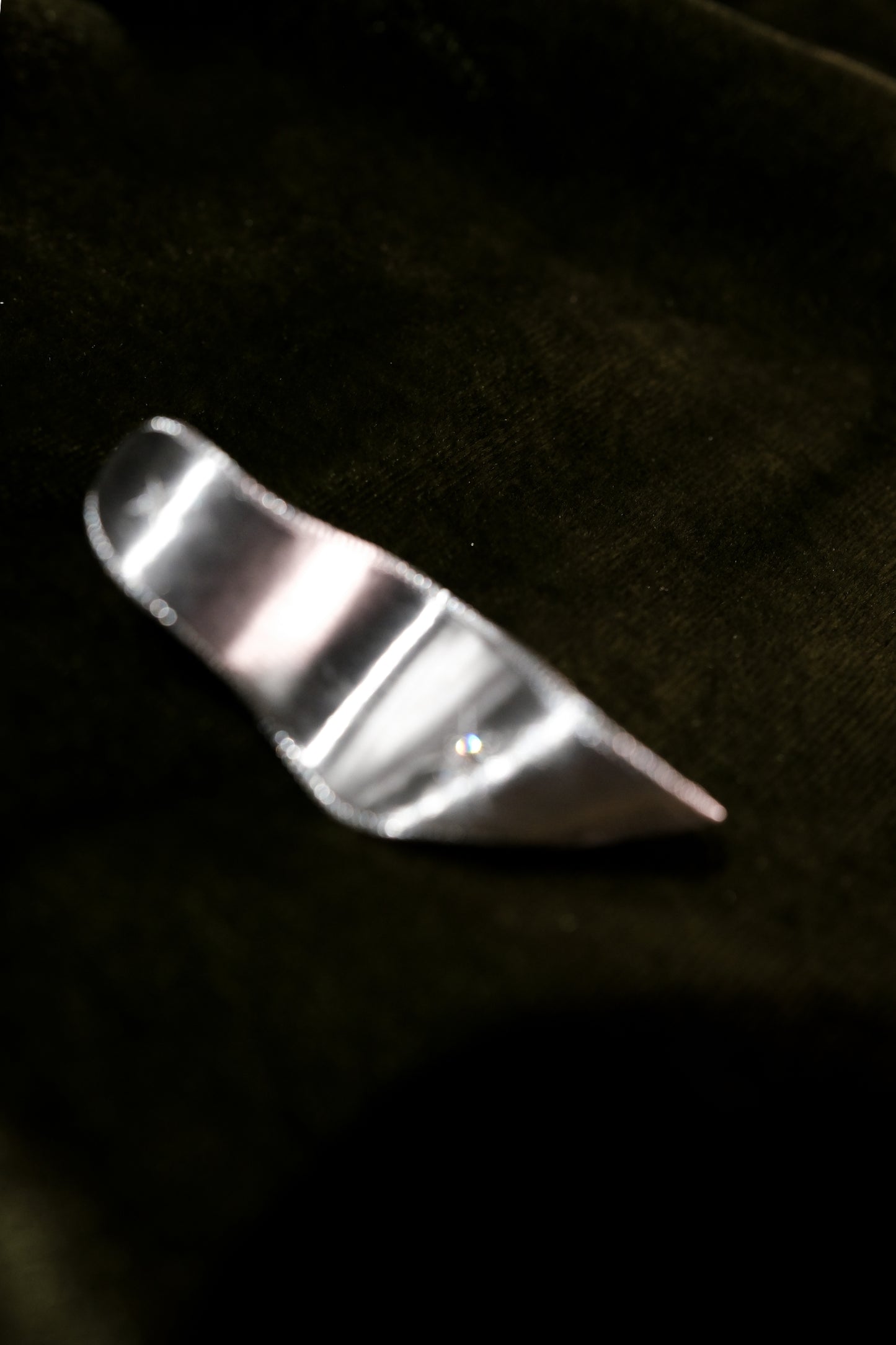 THE BRUSHED DIAMOND STUD EARRINGS