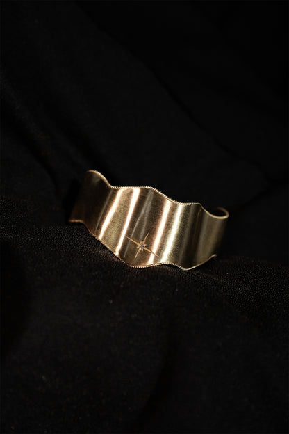 THE BRUSHED DIAMOND BRACELET