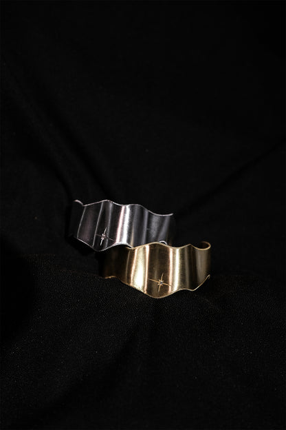 THE BRUSHED DIAMOND BRACELET
