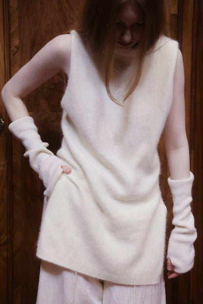The Isotta Vest