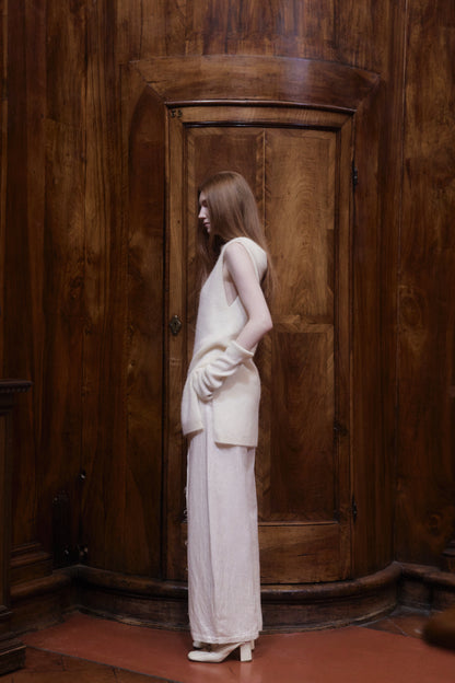 The Isotta Vest