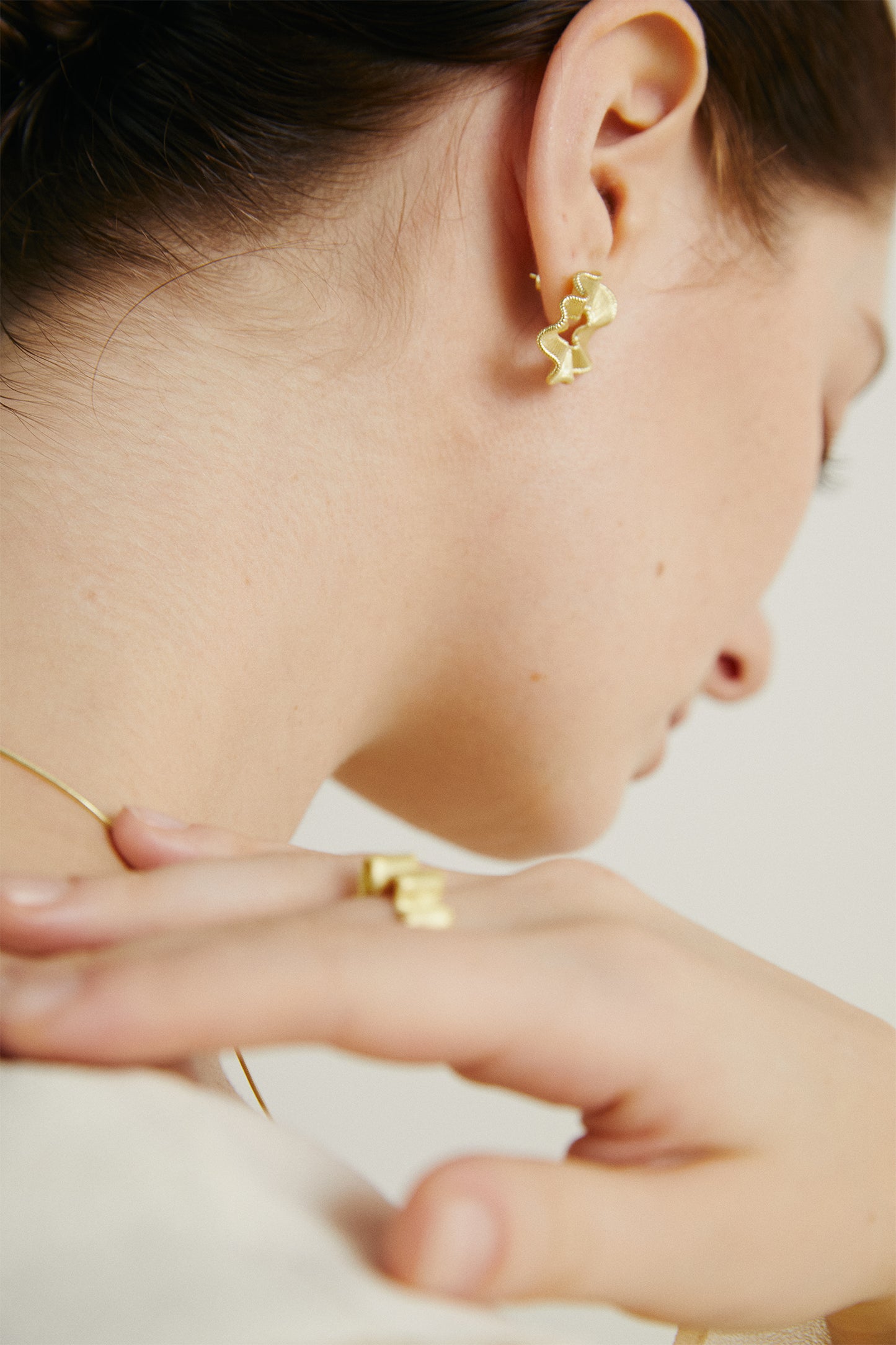 THE FLORET STUD EARRING