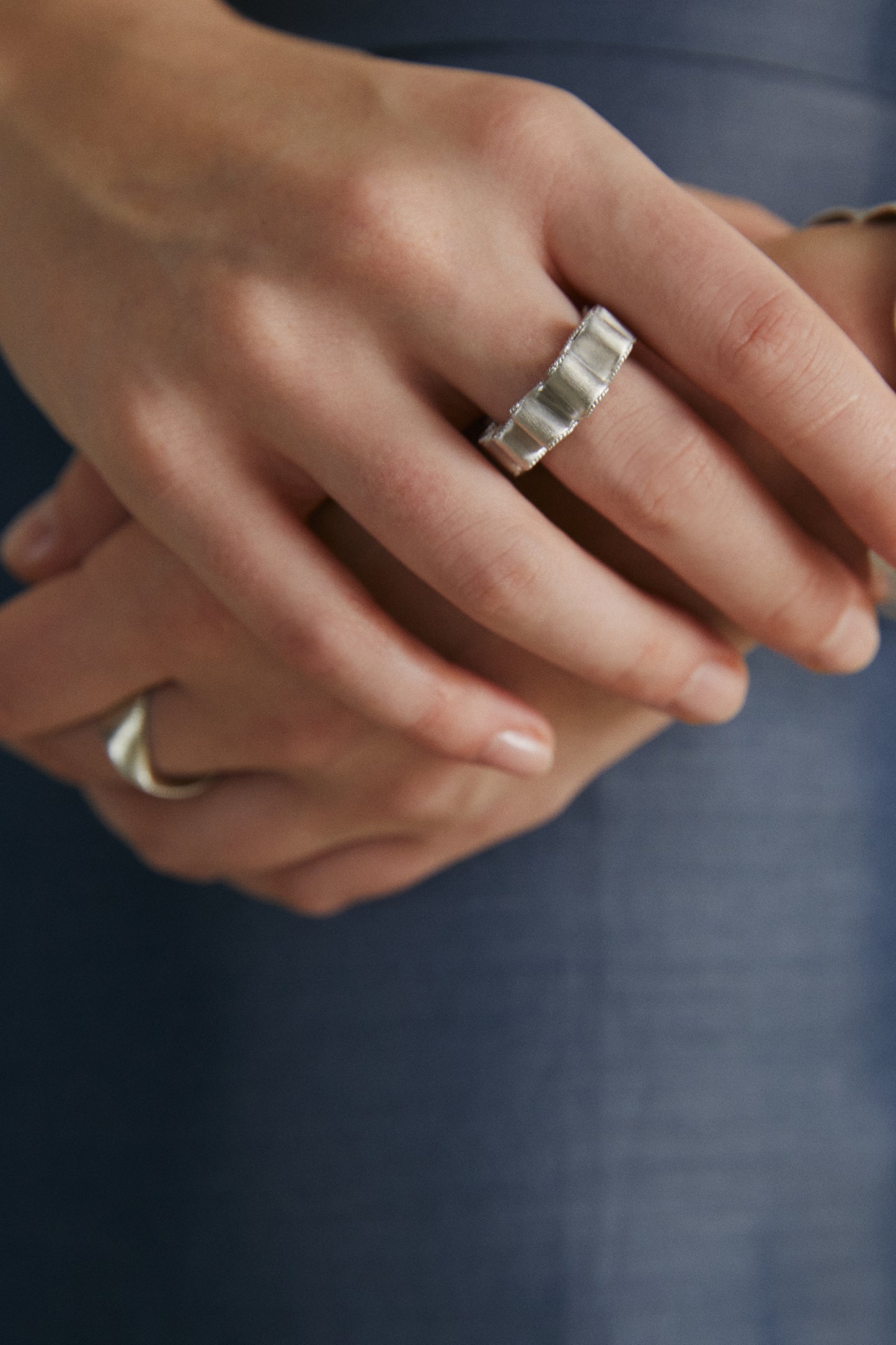 THE BRUSHED BUD RING