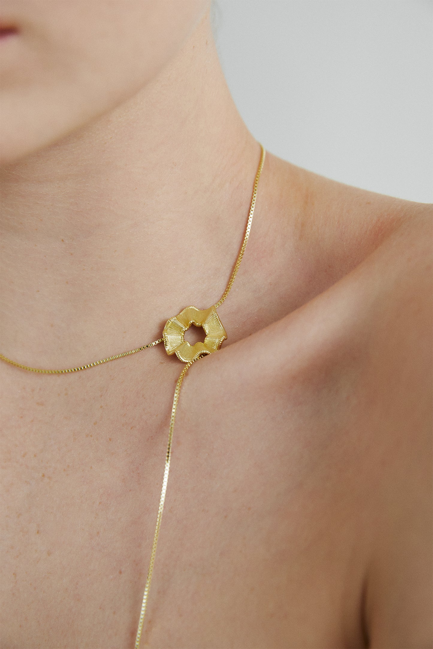 THE FLORET NECKLACE