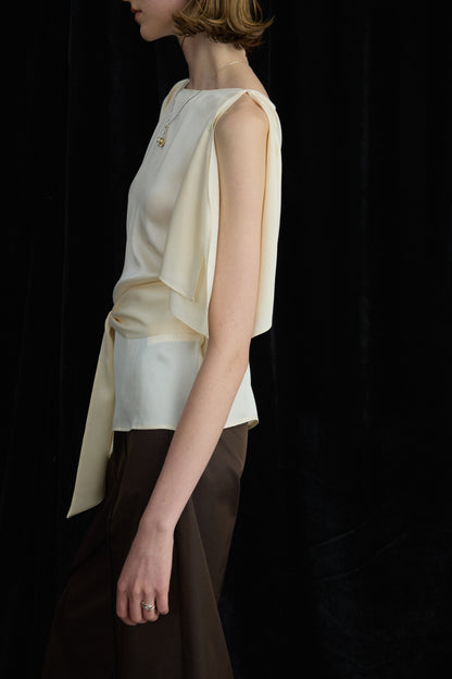 The Elosia Top