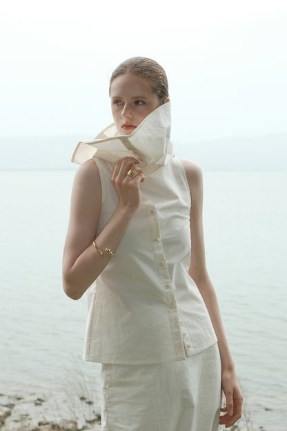 Ully Cream Diagonal Button Sleeveless top