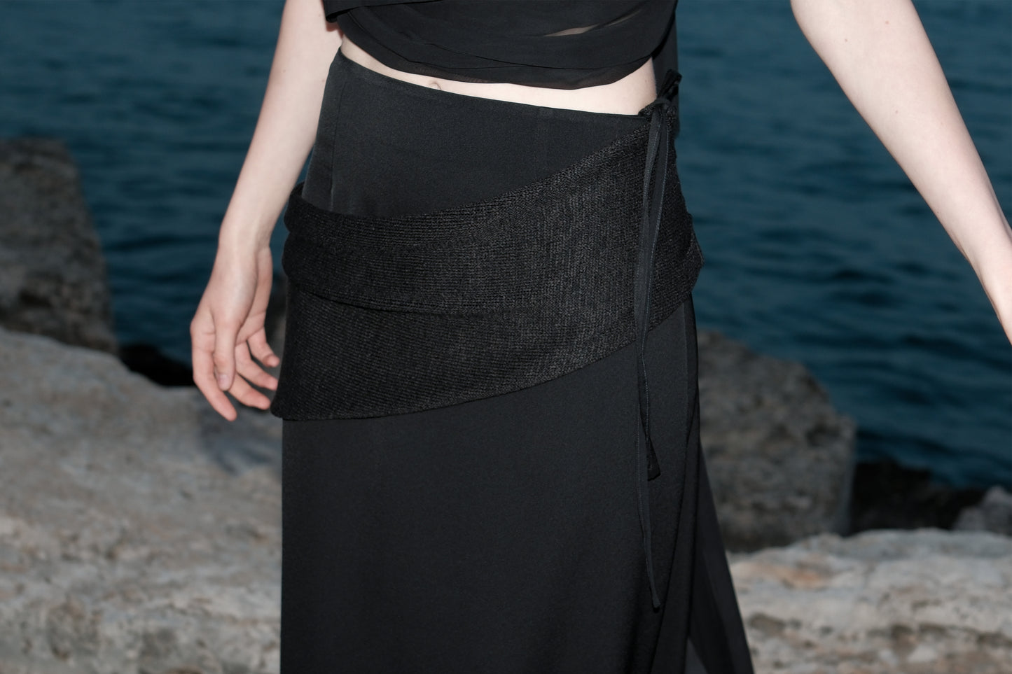 Ísis Black Acetate Knit Combo Skirt