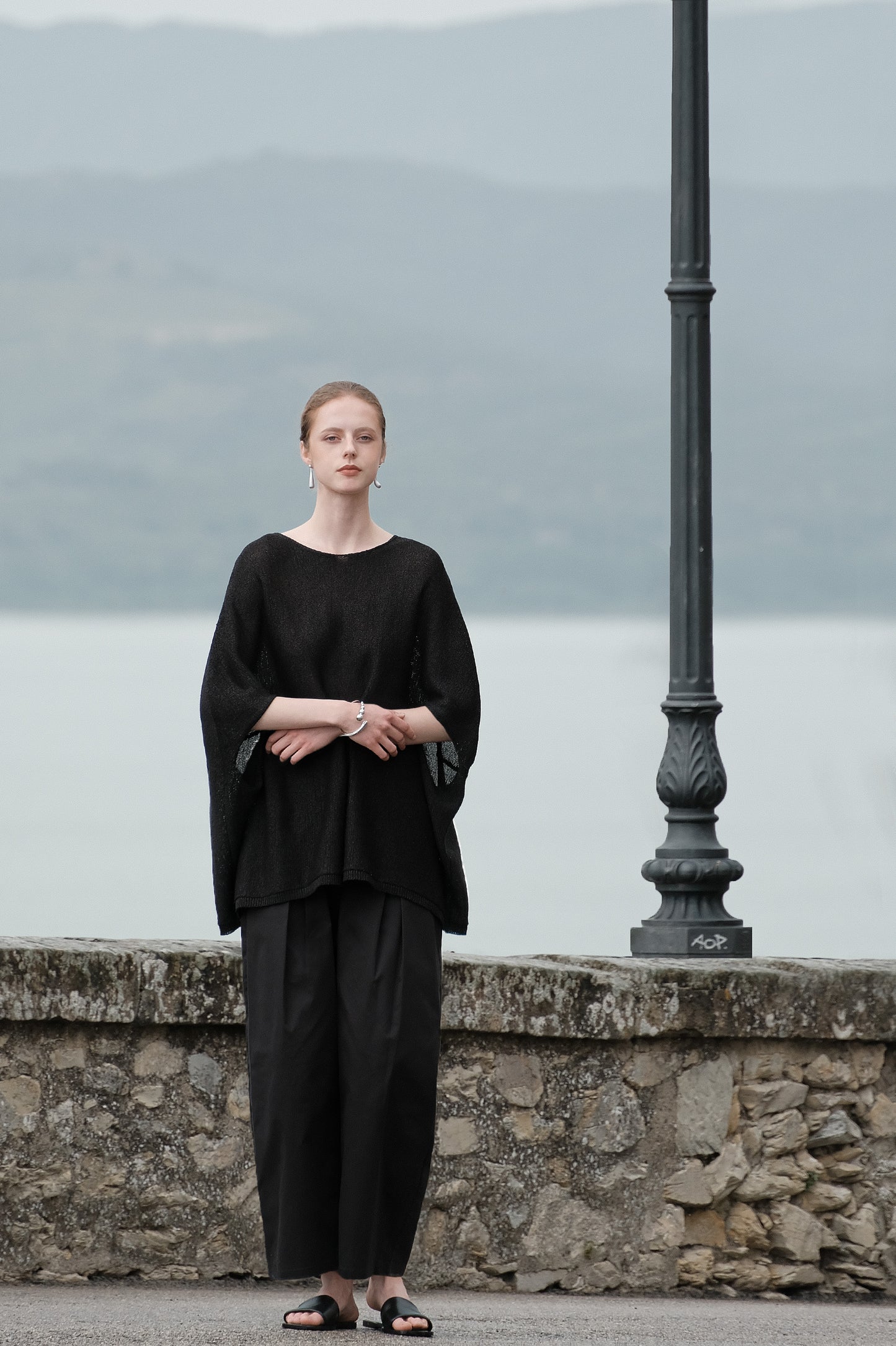 Cibele Black Oversized Pullover Knit Sweater