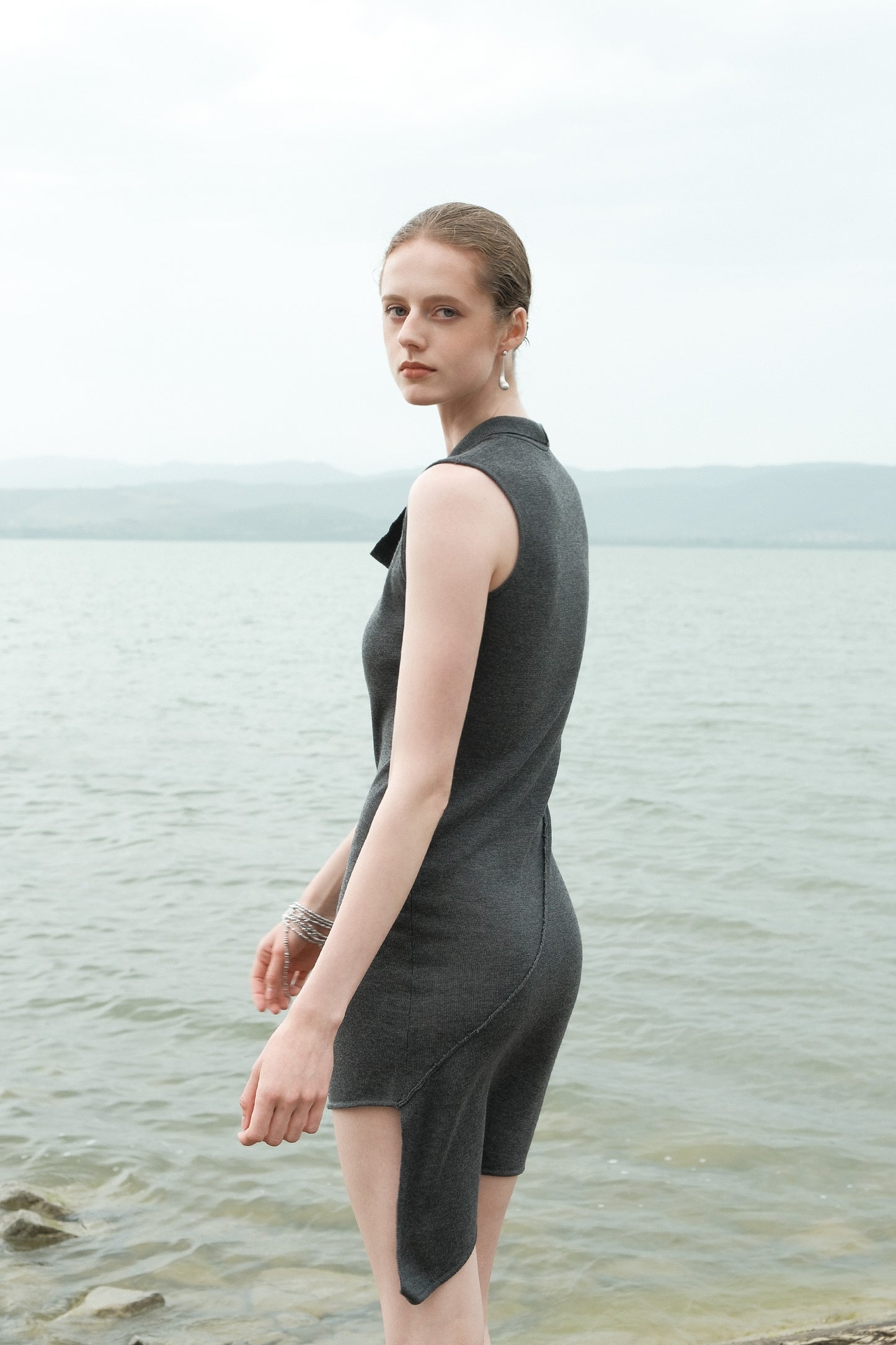 Ayla U-collar Lapel Knitted Tank Top