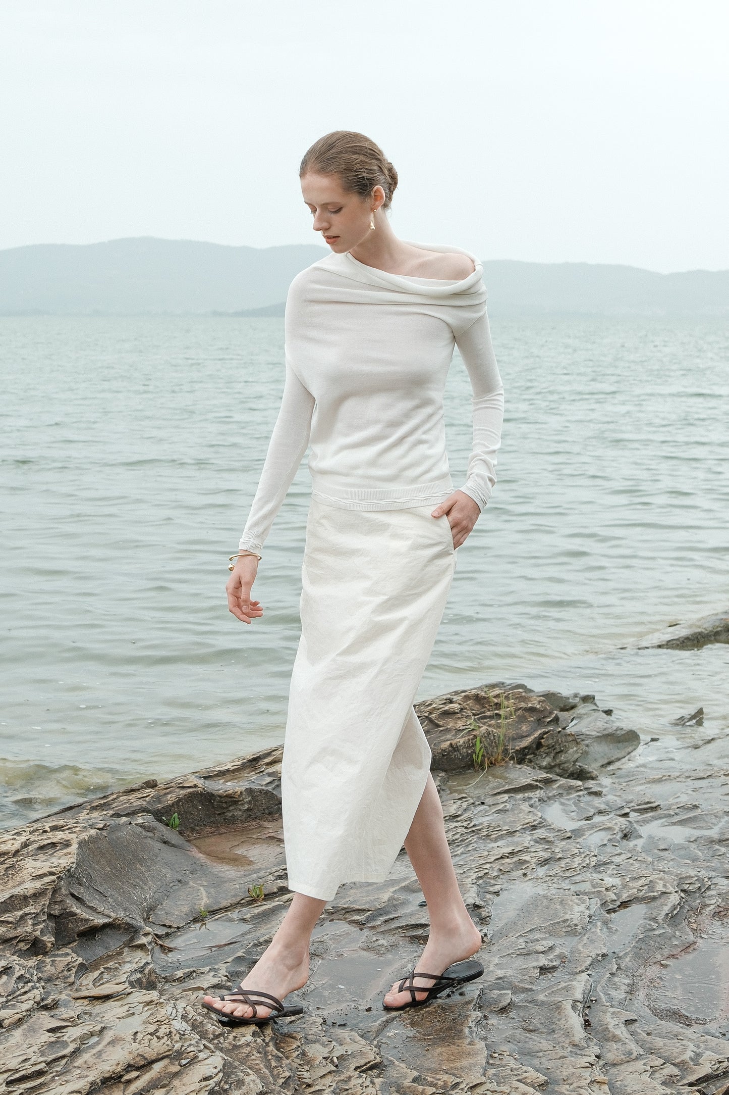 Xuxa White Asymmetrical Knit Long Sleeve Top