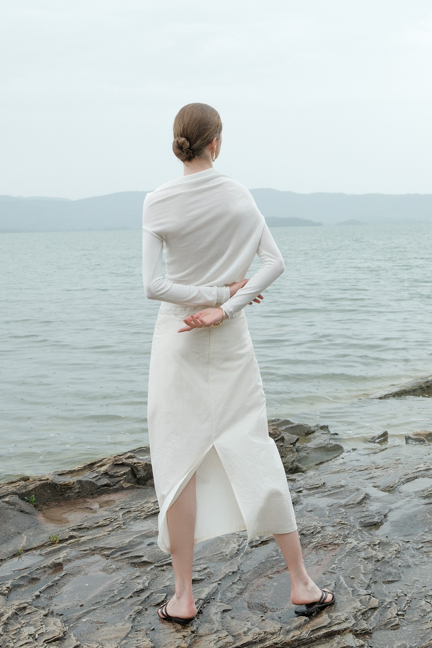 Xuxa White Asymmetrical Knit Long Sleeve Top