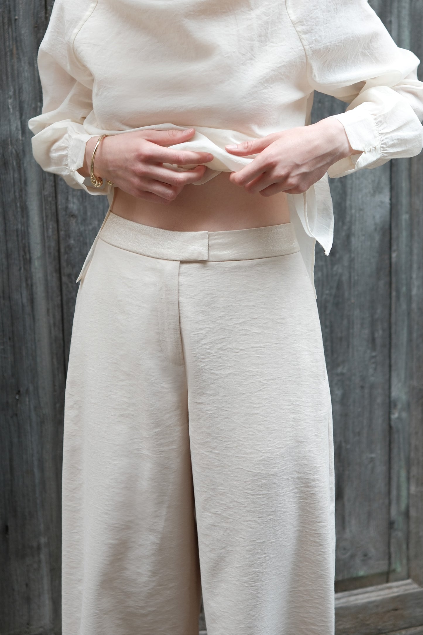 Quésia Beige Frayed Edge Trousers