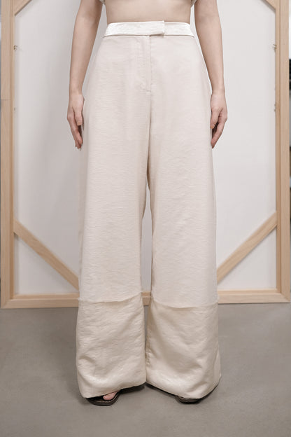 Quésia Beige Frayed Edge Trousers