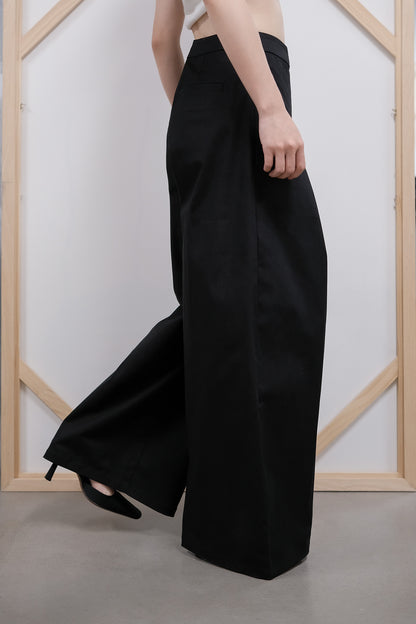 Winnie Black All-occasions Trousers