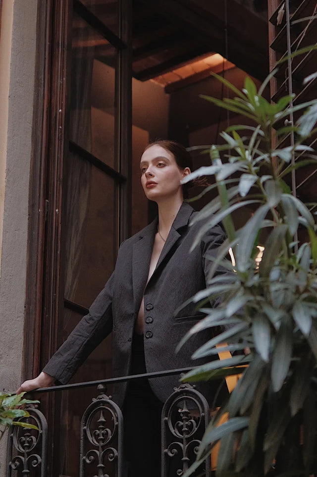 The Debora Black Blazer