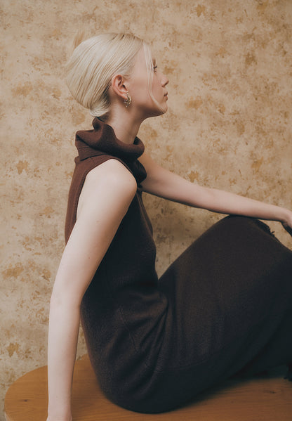 The Qadira Dress