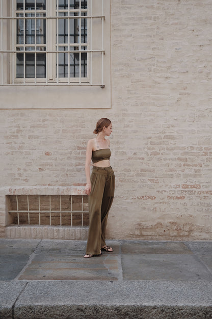 The Qunzia Silk Trousers