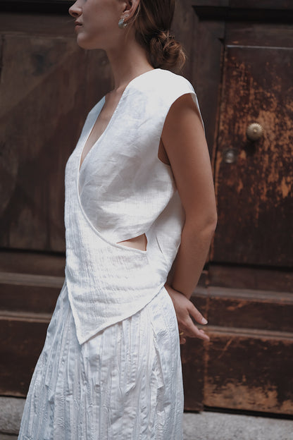 The Regina Cross-panel Linen Top