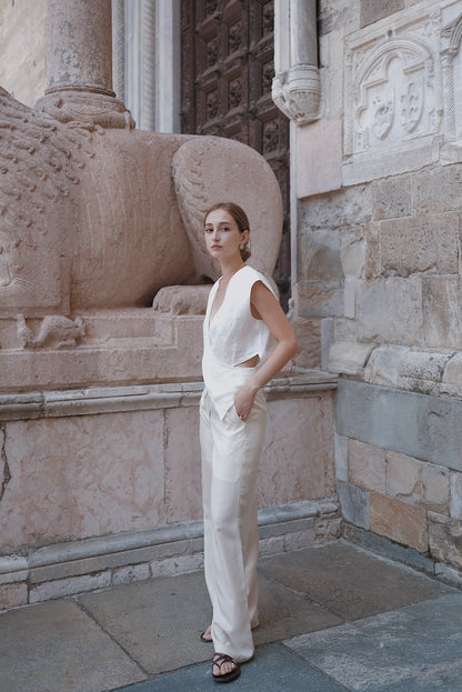 The Regina Cross-panel Linen Top