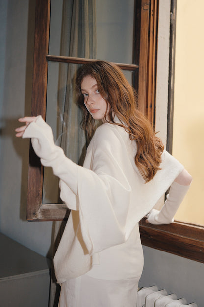 The White Cashmere Shawl