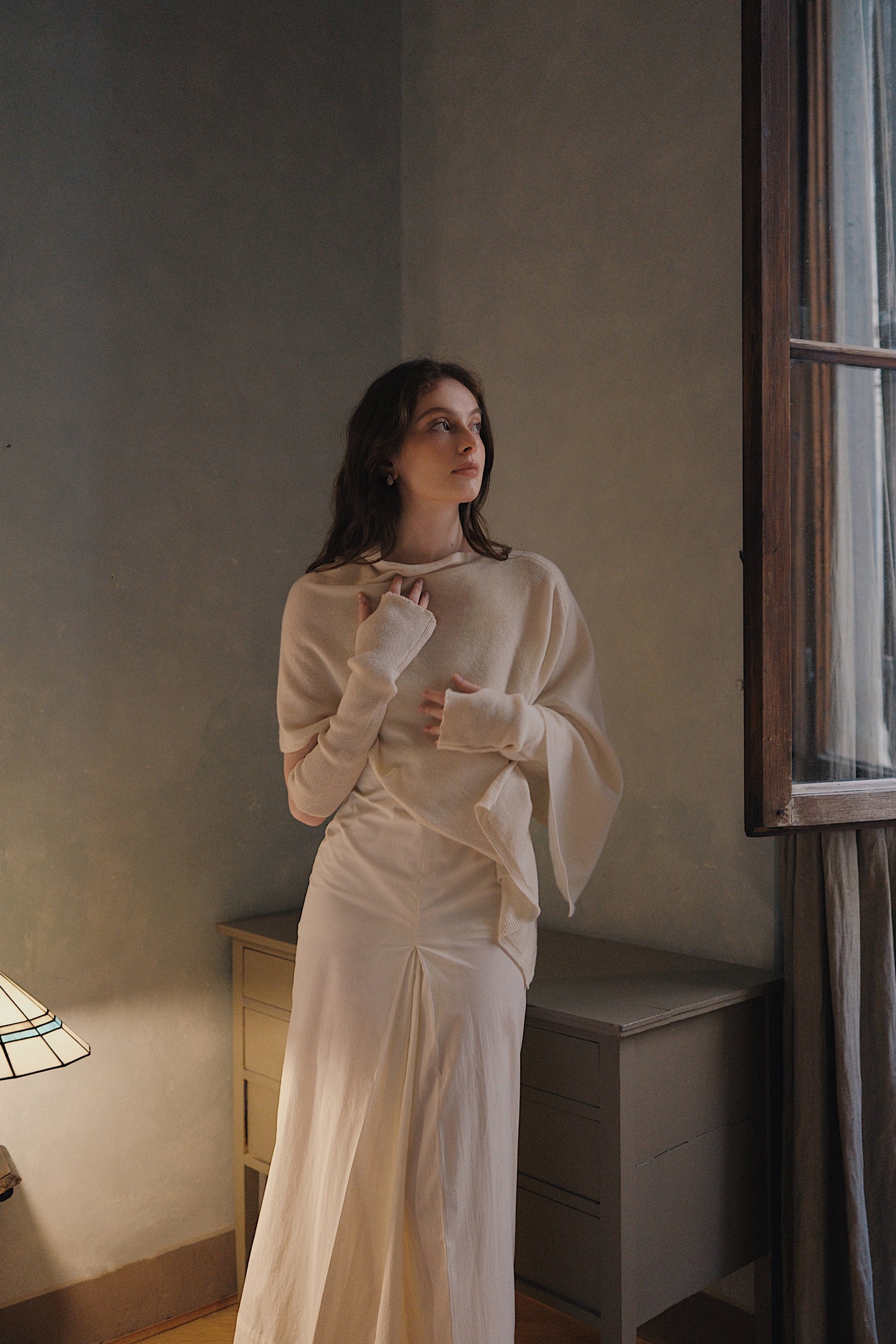 The White Cashmere Shawl