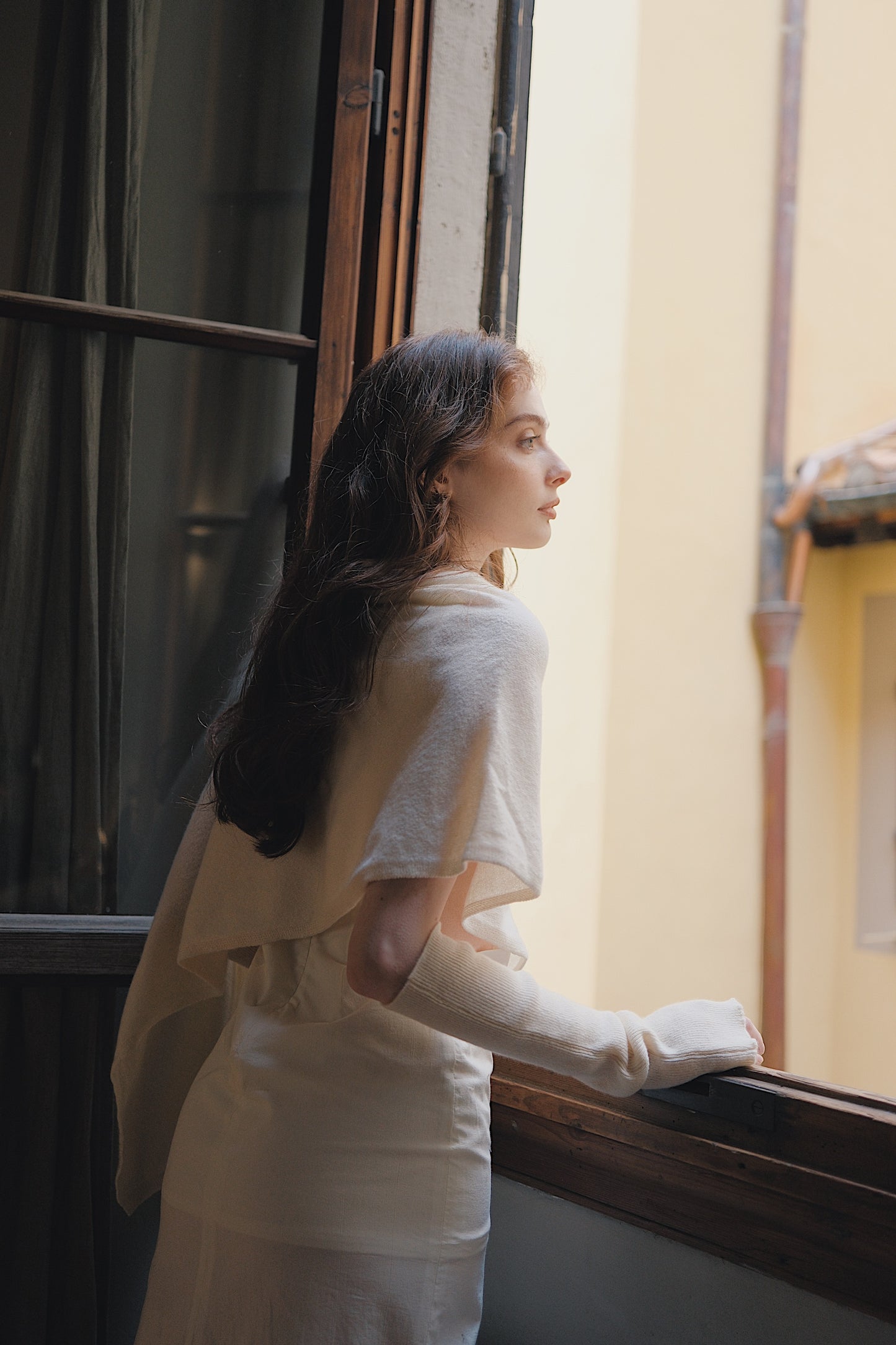 The White Cashmere Shawl