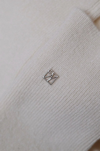 The White Cashmere Gloves
