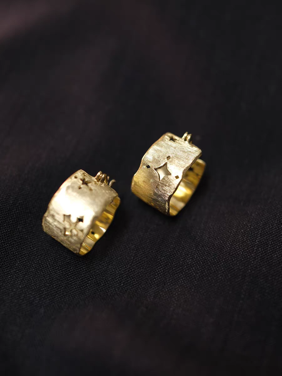 Starry Hollow Earrings